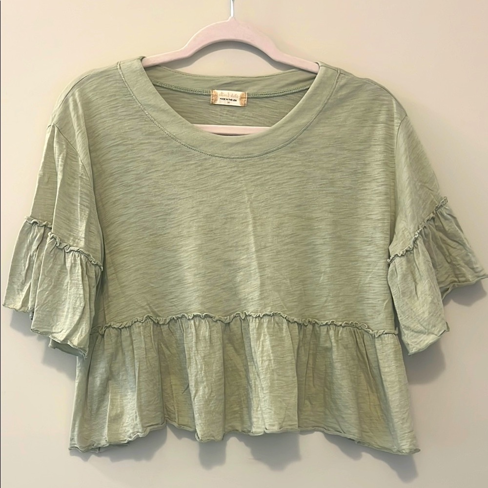 Altar’d State Sage Ruffled Women's Top Sz M